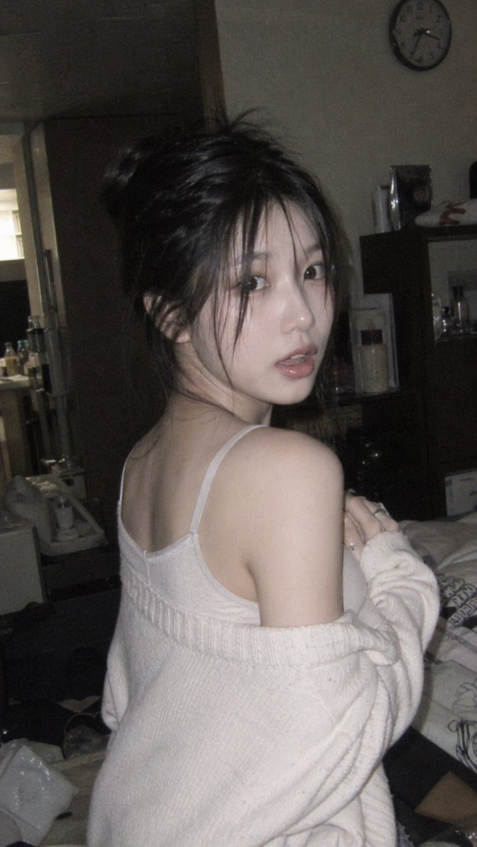 GPT Image 2 Korean idol 3x3 grid portrait sample